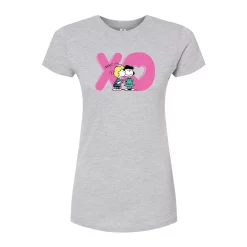 Juniors' Peanuts XO Kiss Graphic Tee